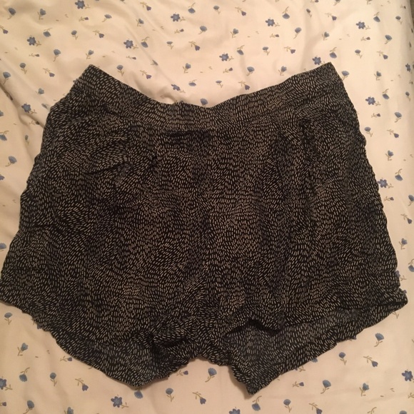 ⭐️ Boho Flowy Peasant Hipster Hippie Art Deco Farm Hip High Cottage Shorts - Picture 2 of 3